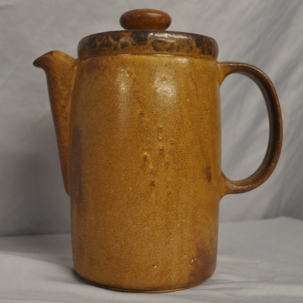 SALE* 1419 vintage McCoy teapot pitcher with lid brown pottery EUC (313w)